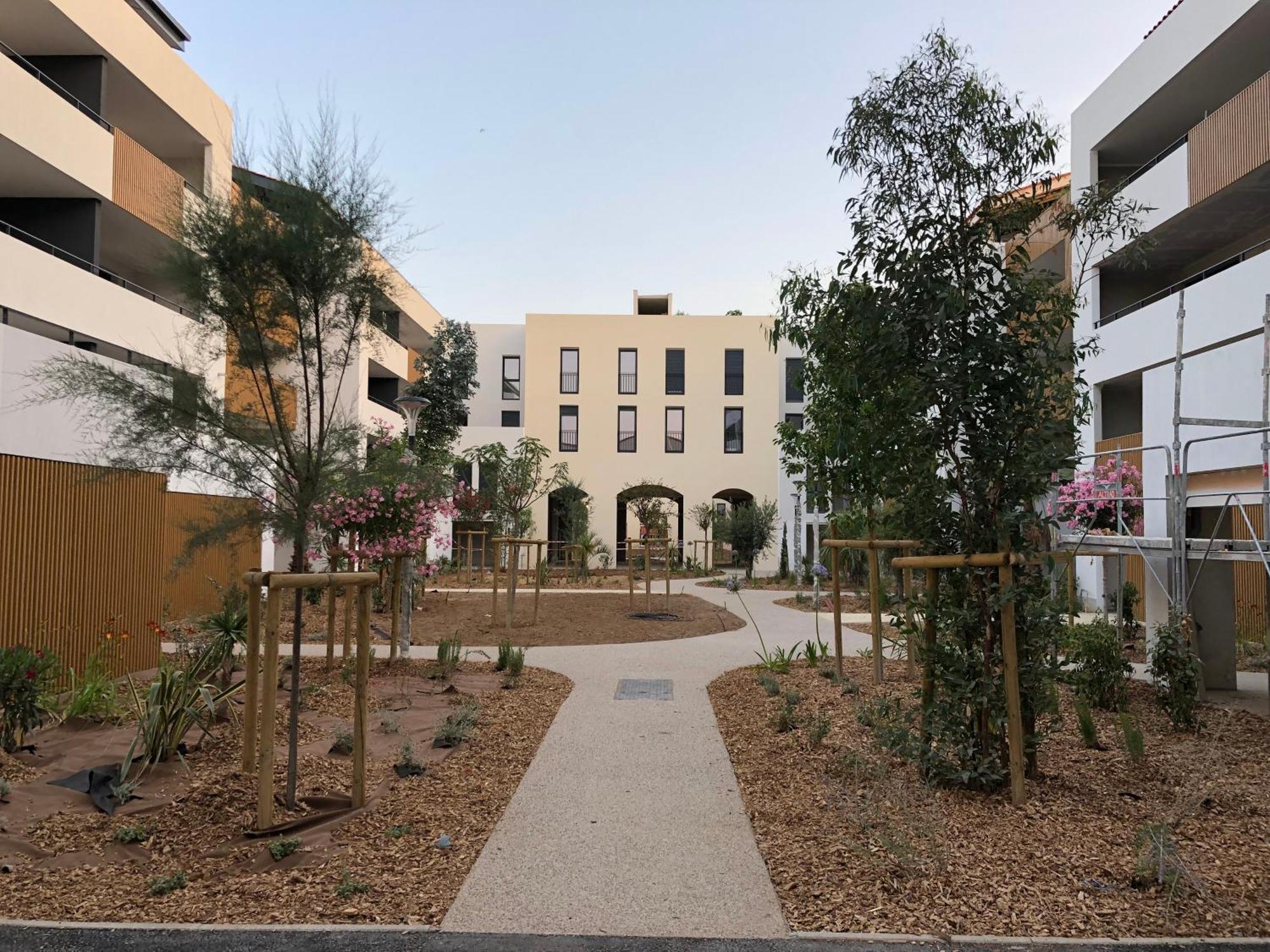 Appartamento Un Endroit De Reve Marseillan  Esterno foto
